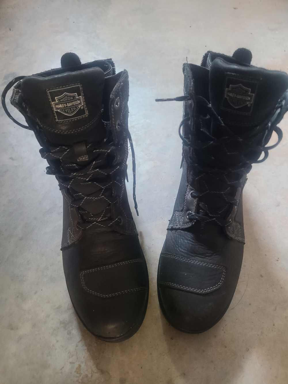Harley-Davidson Black Leather Lace-Up Motorcycle Boots with Contrast Stitching